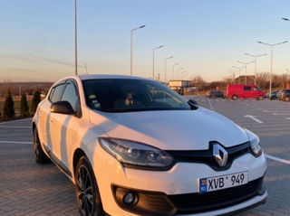 Renault Megane foto 2