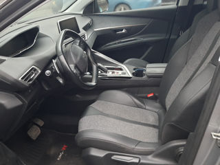 Peugeot 5008 foto 8