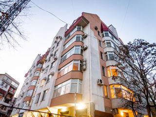 Apartament cu 5 camere sau mai multe, 321 m², Centru, Chișinău foto 12