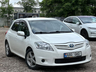 Toyota Auris foto 2