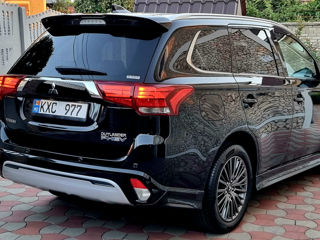 Mitsubishi Outlander foto 5