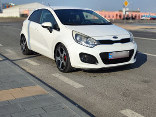 KIA Rio foto 1