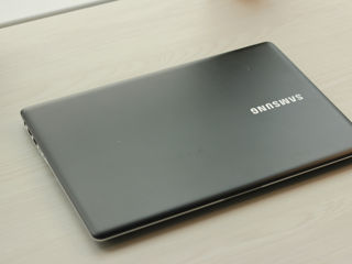 Samsung 9 Pro 4K (Core i7 6700HQ/8Gb Ram/256Gb NVMe SSD/Nvidia GeForce GTX 950M/15.6" 4K IPS Touch) foto 10