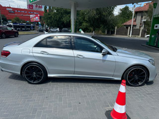 Mercedes E-Class foto 5