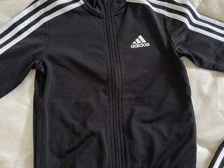 Costum Adidas 5/6 ani foto 3