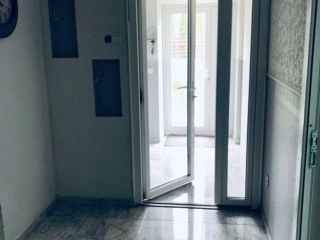 Продаётся 2-этажный дом с мансардой в г.Яловень сектор Ливада, ул. Мерилор. 150 000 евро. foto 10