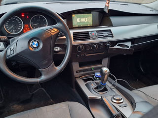 BMW 5 Series foto 8