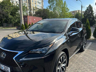 Lexus NX Series foto 1