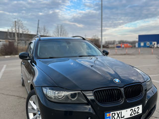 BMW 3 Series foto 8