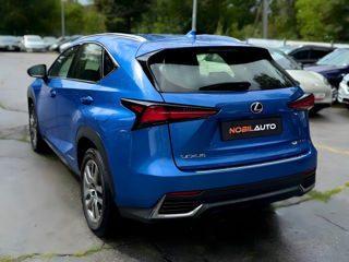 Lexus NX Series foto 4