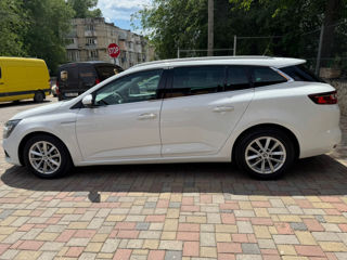 Renault Megane фото 3