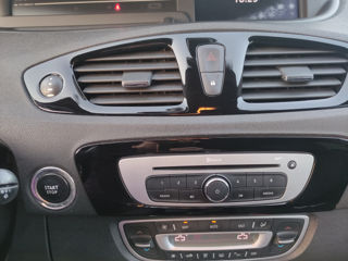 Renault Grand Scenic foto 9