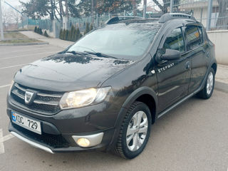 Dacia Sandero Stepway foto 4