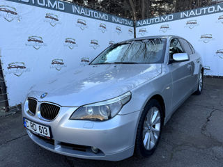 BMW 5 Series foto 2