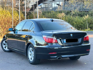 BMW 5 Series foto 4