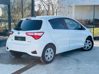 Toyota Yaris foto 20