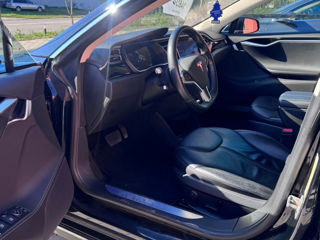 Tesla Model S foto 5