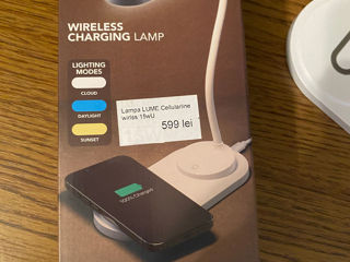 Новая настольная лампа LED с зарядкой для телефона.( на лампе можно заряжать телефон, беспроводная з