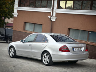 Mercedes E Class foto 5