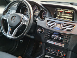 Mercedes E-Class foto 12