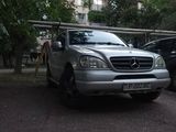 Mercedes ML Class foto 1