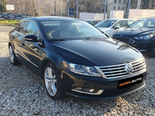 Volkswagen Passat CC foto 2