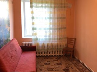 Se vinde apartament cu 2 camere Cahul Lipovanca foto 1