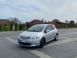 Toyota Auris foto 2