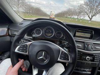 Mercedes E-Class foto 4