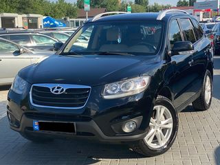 Hyundai Santa FE foto 1