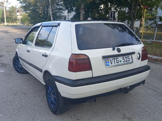 Volkswagen Golf foto 4