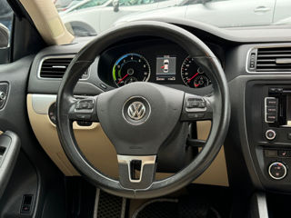 Volkswagen Jetta foto 9