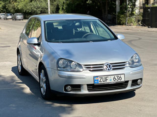 Volkswagen Golf foto 2