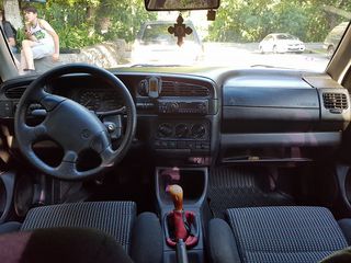 Volkswagen Vento foto 6