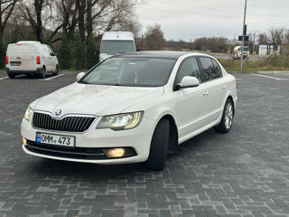 Skoda Superb foto 4