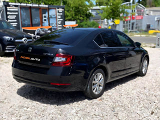 Skoda Octavia foto 5