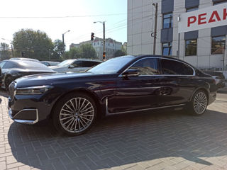 BMW 7 Series foto 4