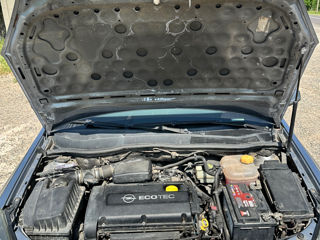 Opel Astra фото 9