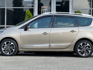 Renault Grand Scenic foto 8