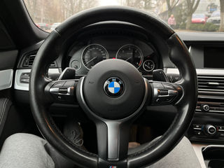 BMW 5 Series foto 8