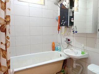 Apartament cu 3 camere, 55 m², Botanica, Chișinău foto 5