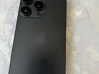 iPhone XR in carcasa de 14 foto 1