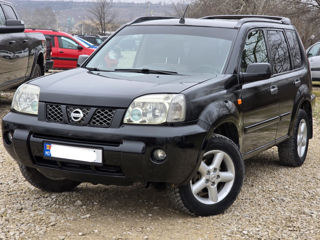 Nissan X-Trail foto 3