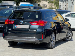 Toyota Auris foto 3