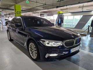 BMW 5 Series foto 2