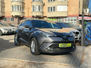 Toyota C-HR foto 3