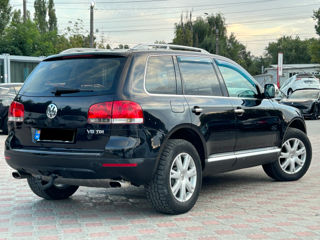 Volkswagen Touareg foto 4