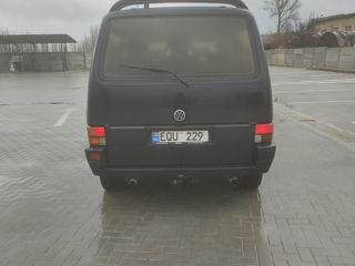 Volkswagen Transporter foto 3