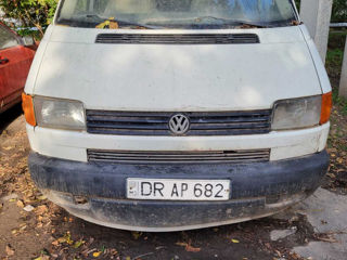 Volkswagen T4 foto 1