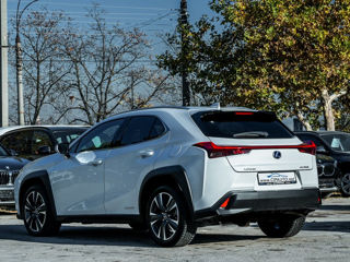 Lexus UX foto 5